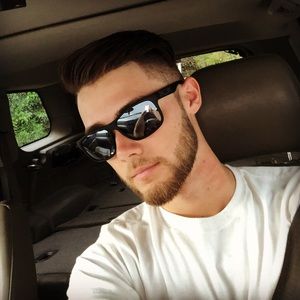 Meet your Posher, Caden